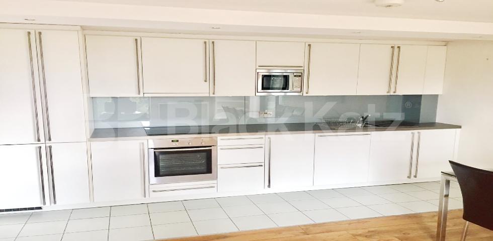 			NEW INSTRUCTION, 2 Bedroom, 1 bath, 1 reception Apartment			 Great West Road, HAMMERSMITH